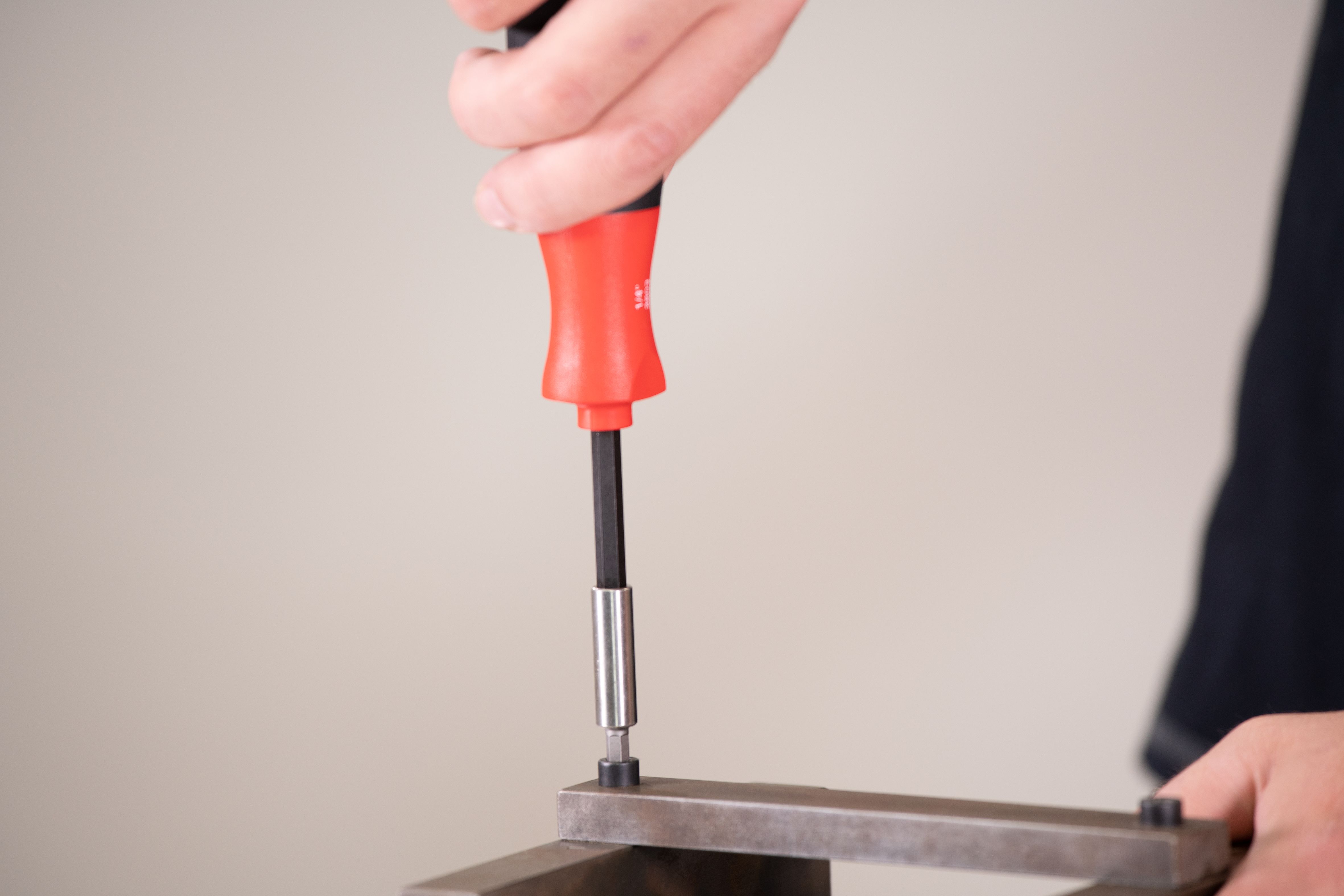 Wiha Skruvmejsel med bitsmagasin LiftUp 25 magnetiskt blandat med 12 bits 1/4