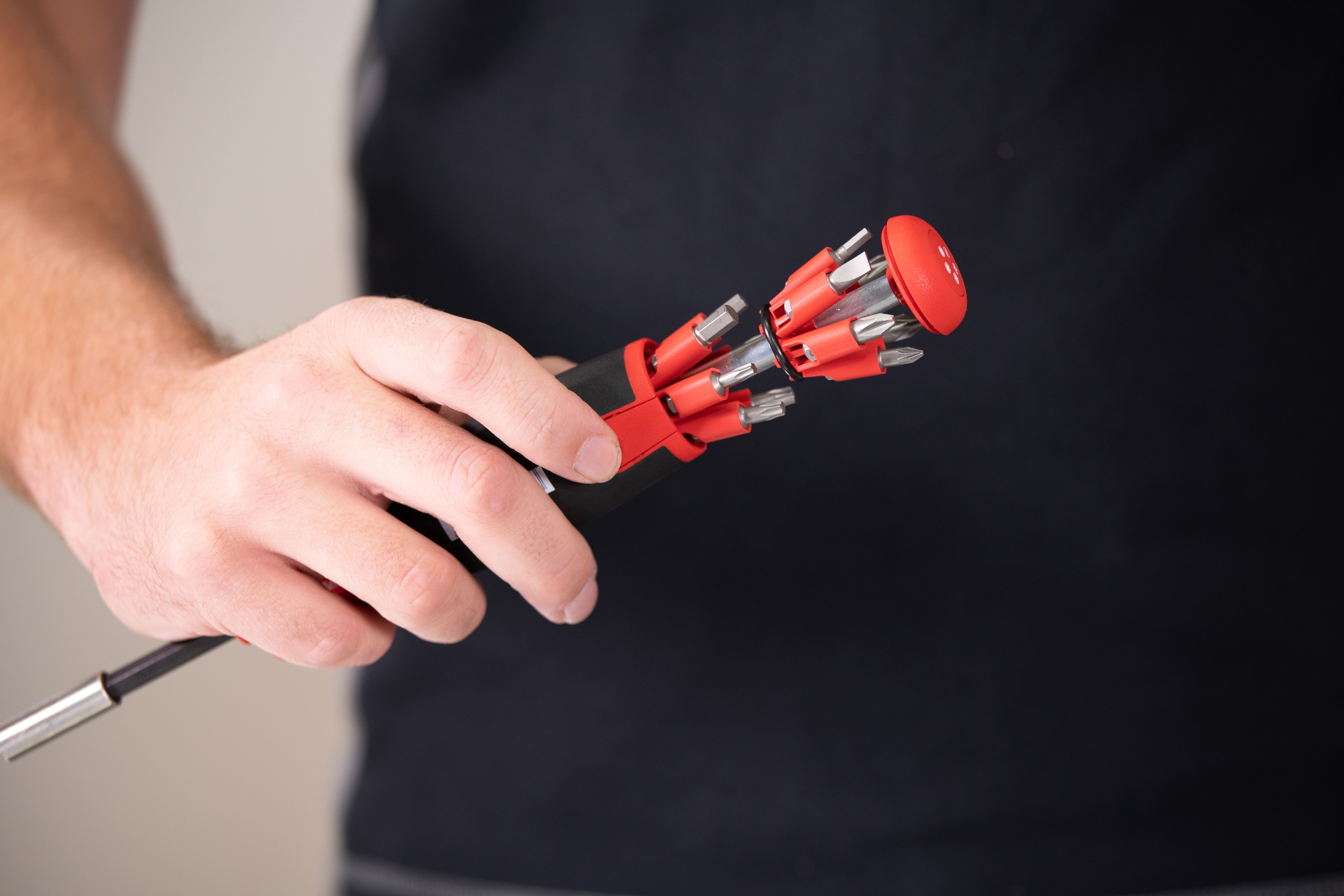 Wiha Skruvmejsel med bitsmagasin LiftUp 25 magnetiskt blandat med 12 bits 1/4