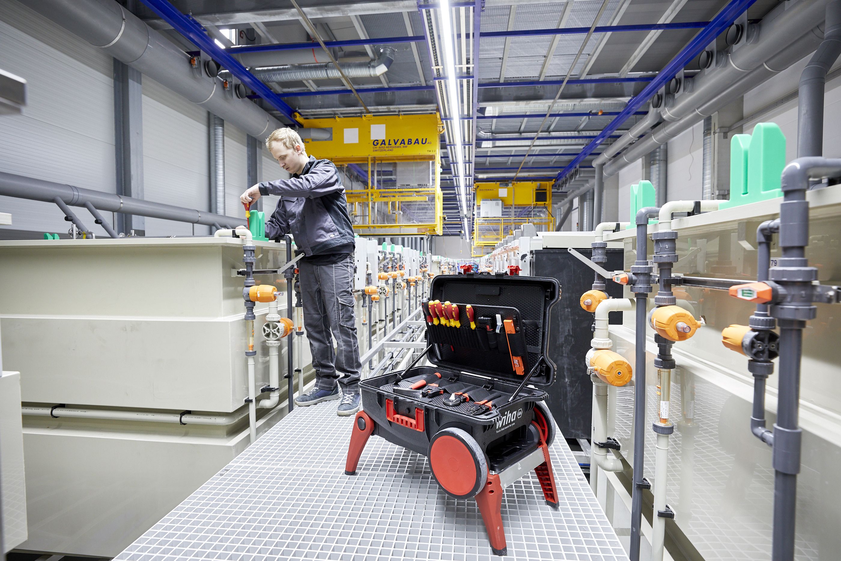 Wiha Verktygsväsksats XXL III electric blandat 104 delar inkl. verktygsväska (44128)
