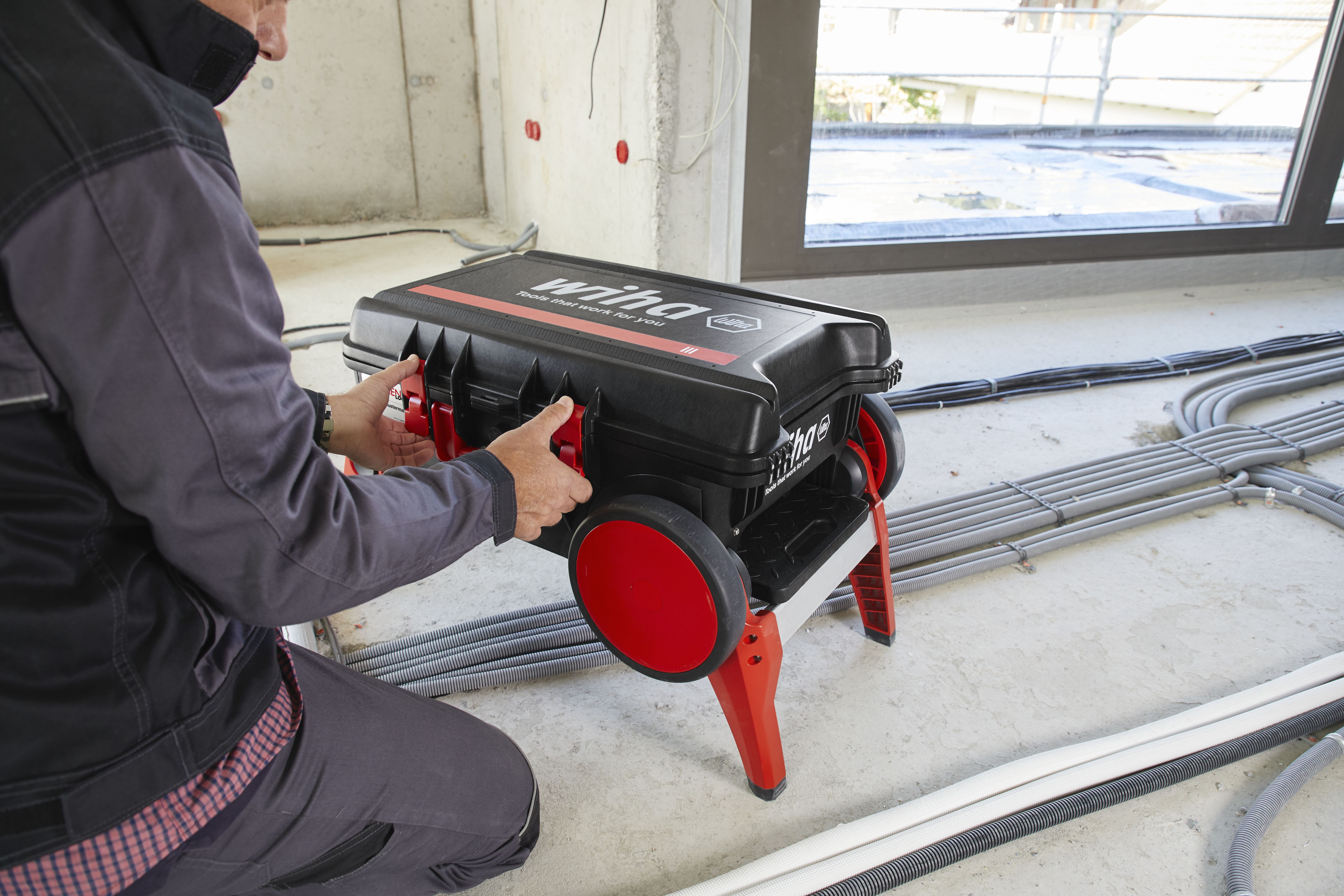 Wiha Verktygsväsksats XXL III electric blandat 104 delar inkl. verktygsväska (44128)