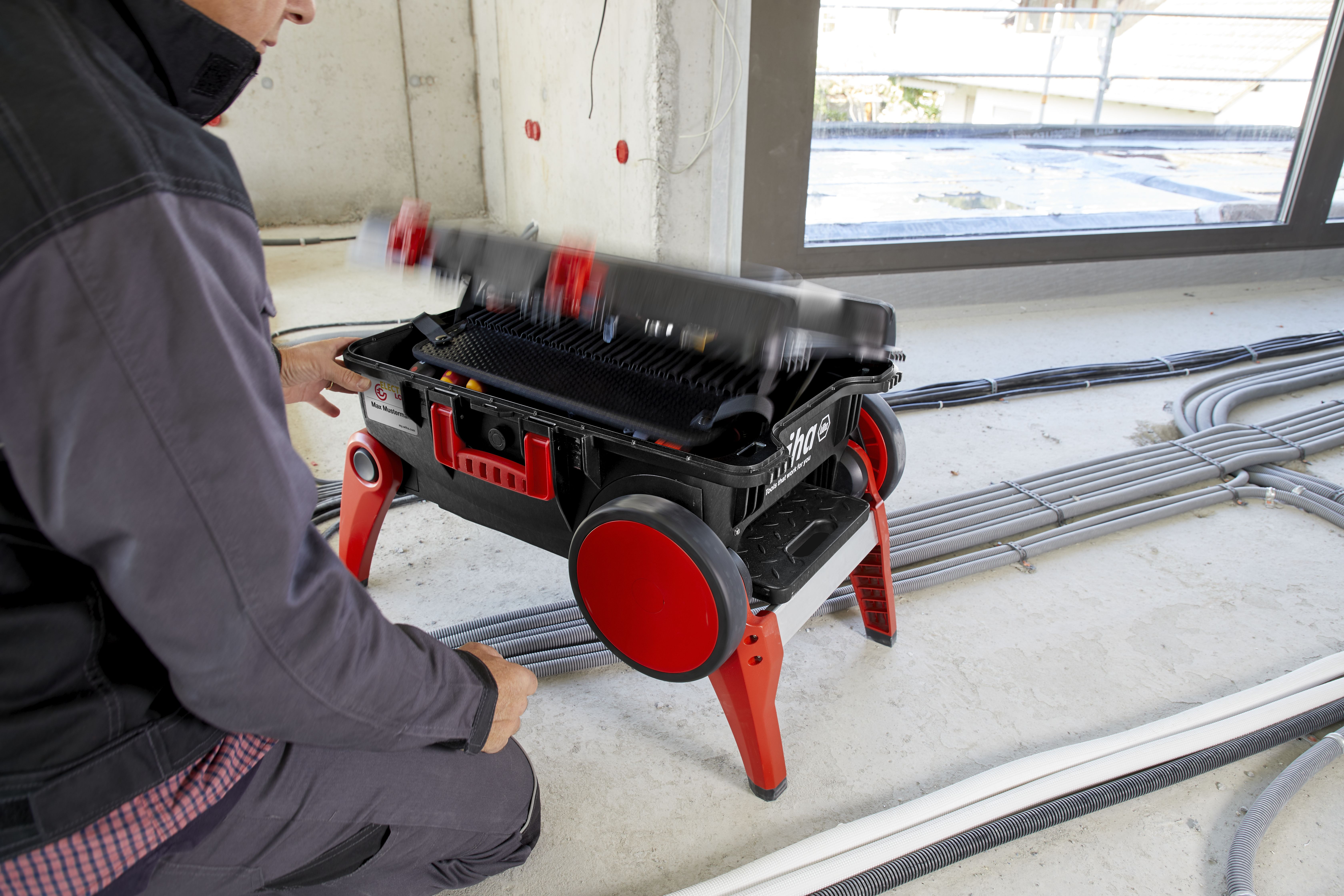 Wiha Verktygsväsksats XXL III electric blandat 104 delar inkl. verktygsväska (44128)