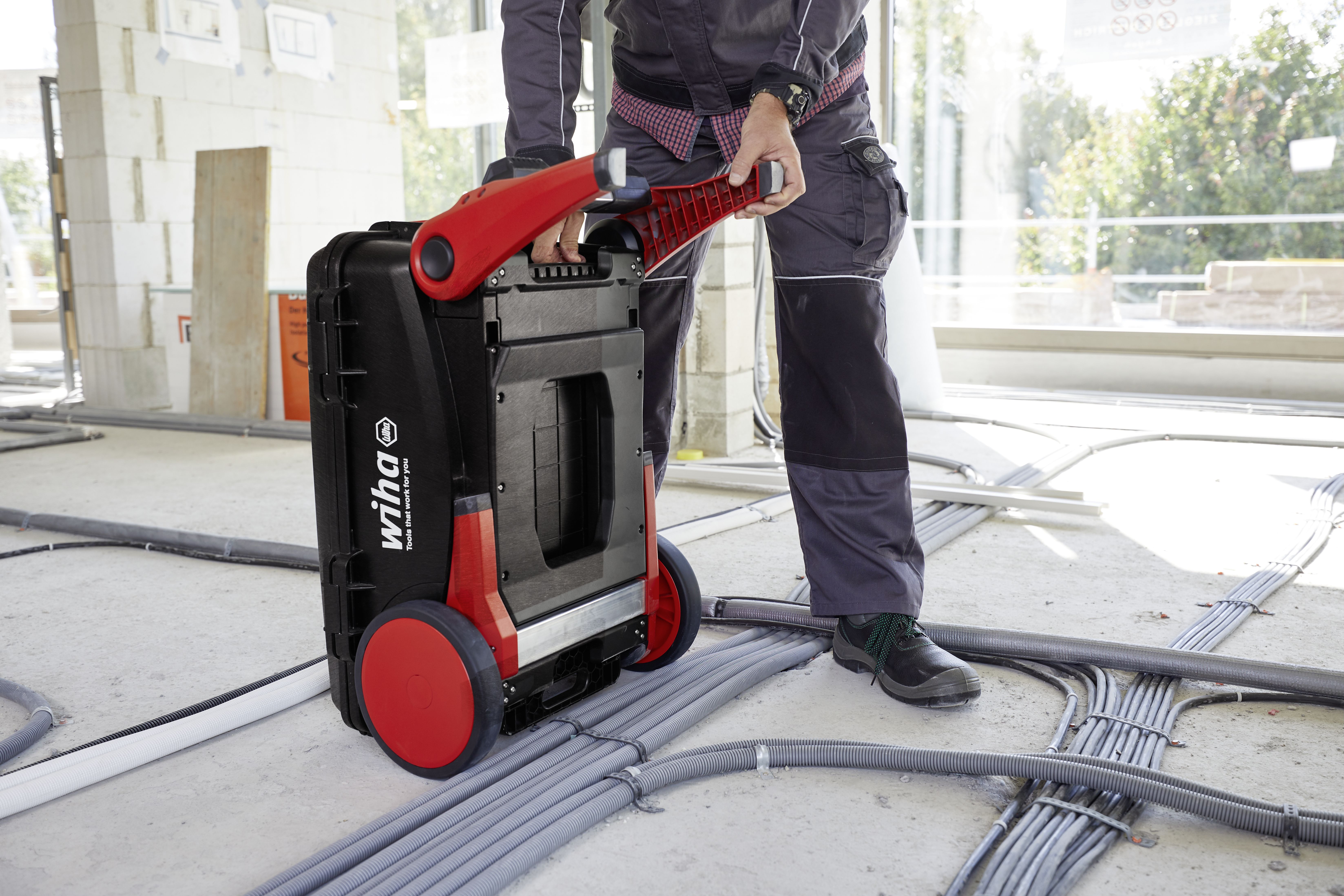 Wiha Verktygsväsksats XXL III electric blandat 104 delar inkl. verktygsväska (44128)