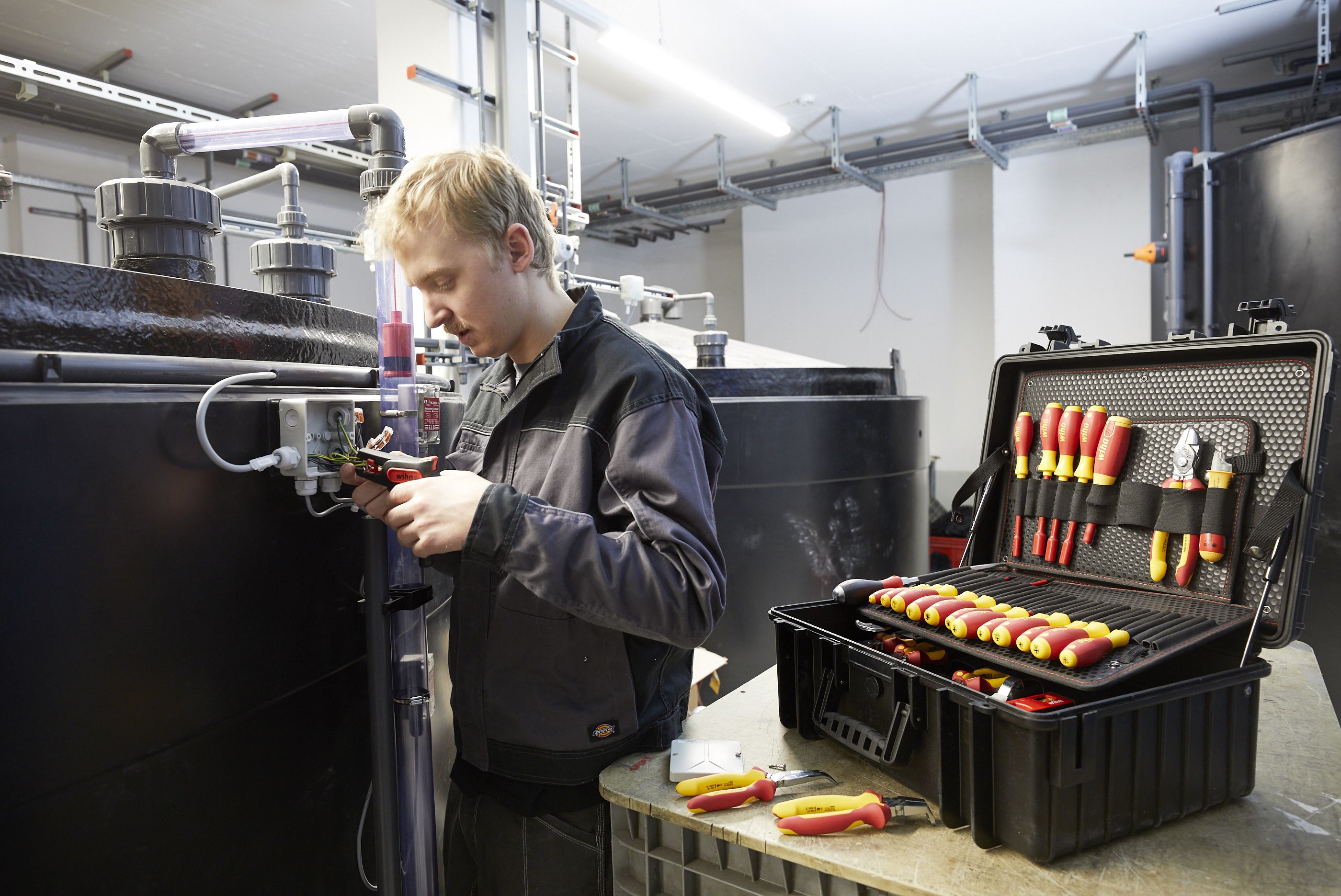 Wiha Verktygsväska XL elektrisk 81 delar (40523)