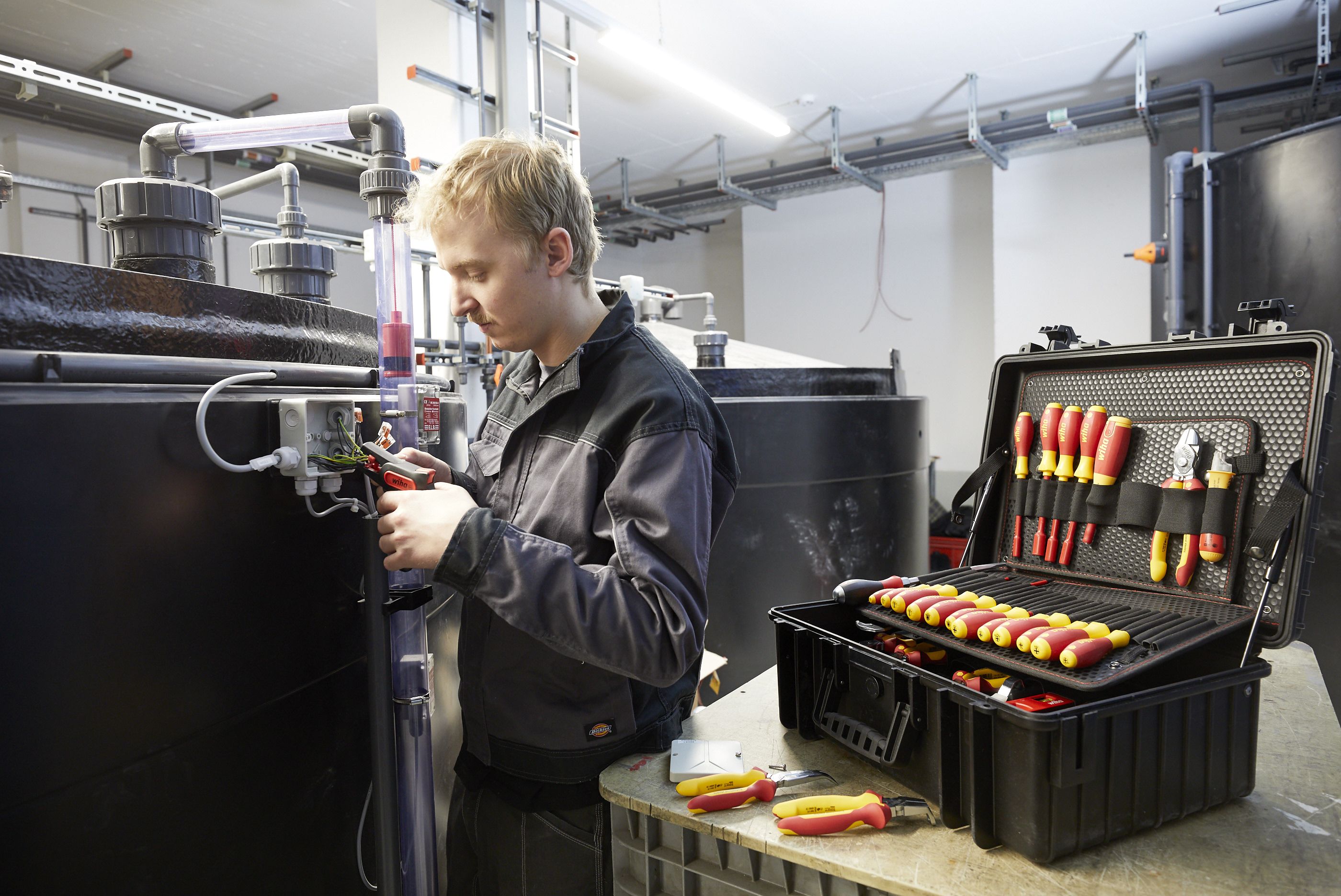 Wiha Verktygsväska XL elektrisk 81 delar (40523)