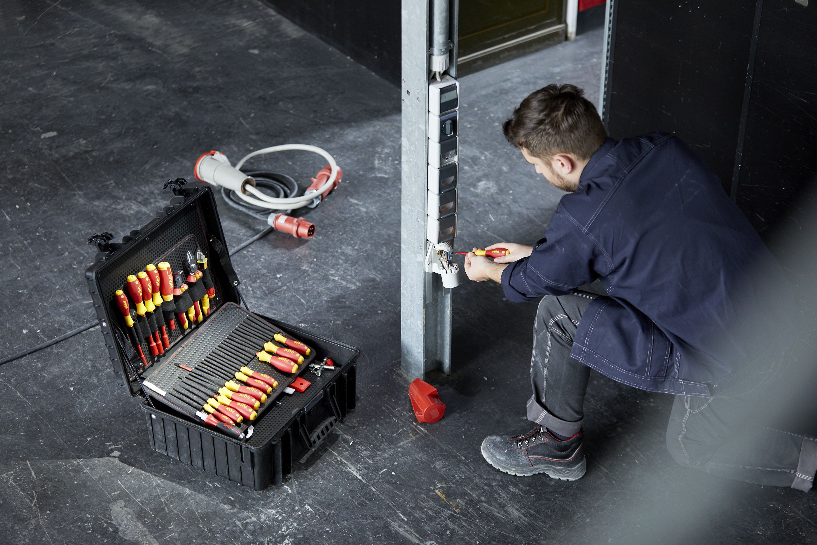 Wiha Verktygsväska XL elektrisk 81 delar (40523)
