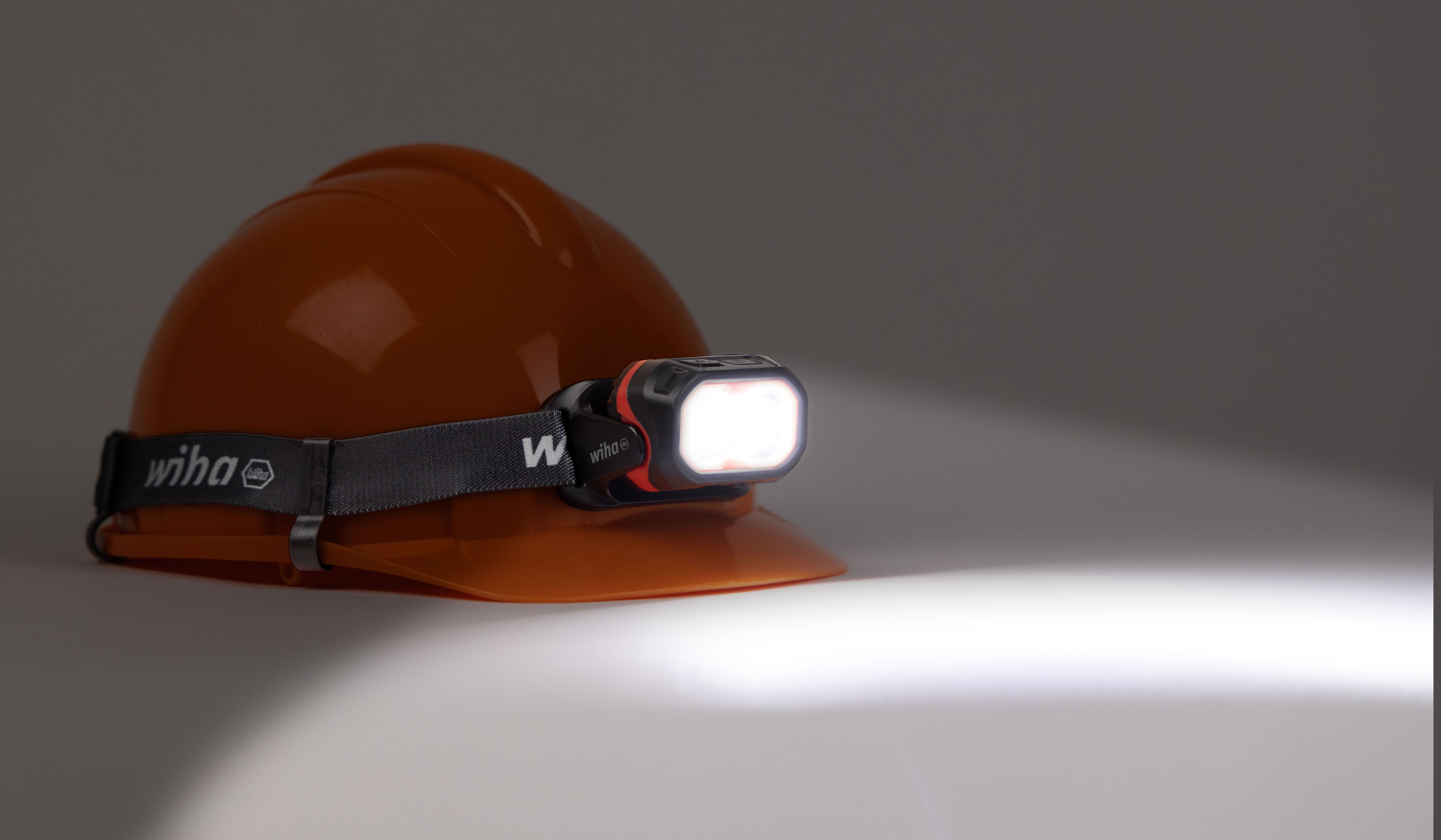 Wiha Pannlampa 500 lm med rörelsesensor (45700)