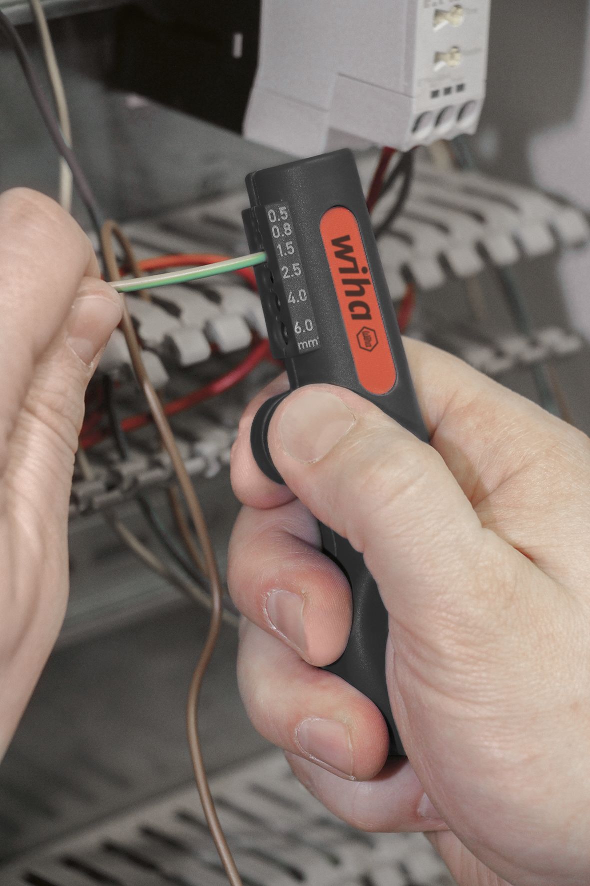 Wiha Avisolerings-multiverktyg för rundkabel 125 mm, 5