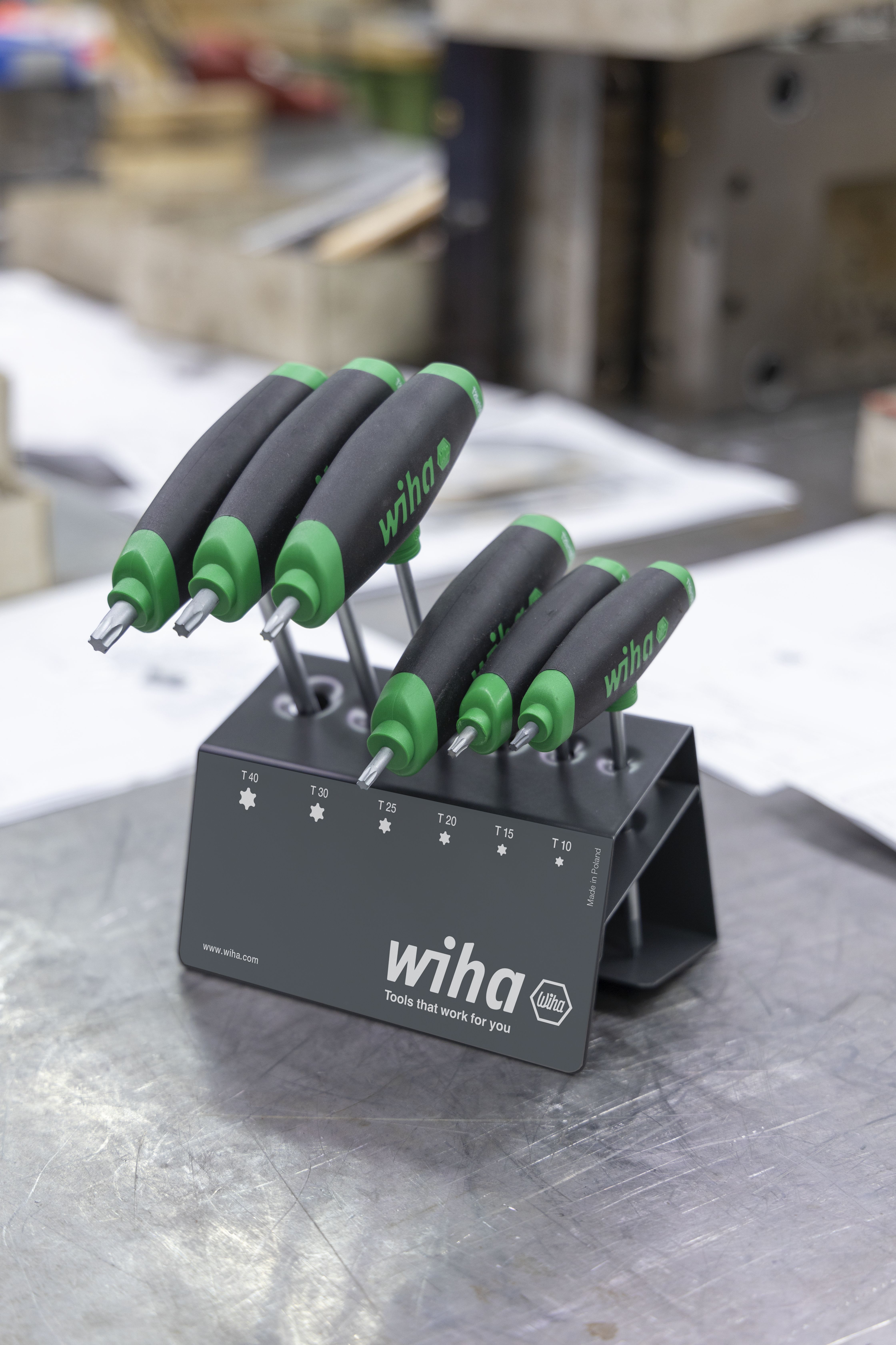 Wiha Sats med insexnycklar med t-handtag ComfortGrip 7-delar TORX®, sidodel, mattkromade i metallhållare (45623)