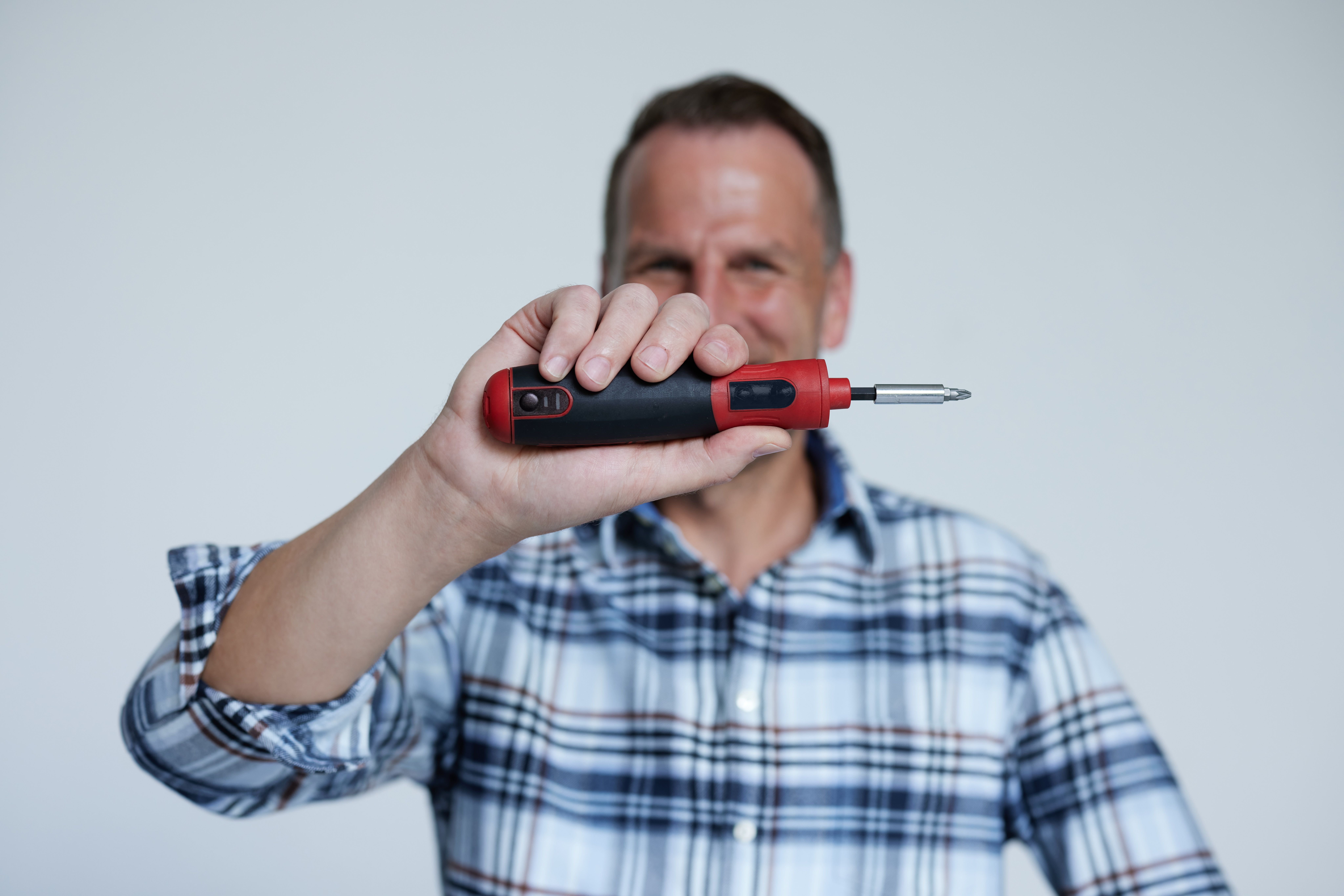 Wiha E-skruvmejsel speedE® PocketDrive med bitslåda och väska (45791)